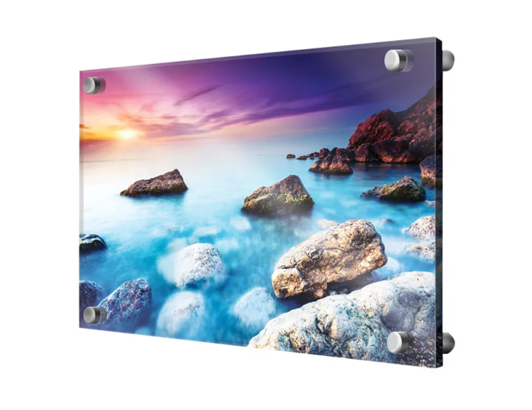Mirror UV printing on glass with vibrant colours and high-definition detail.